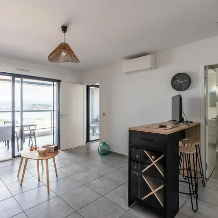 Le Sillage De Apartament Pietrosella